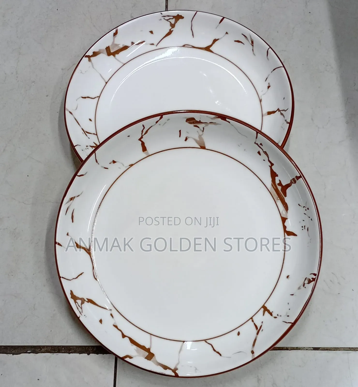 *Ceramic Flowered Plates 6 PCS at 1300*