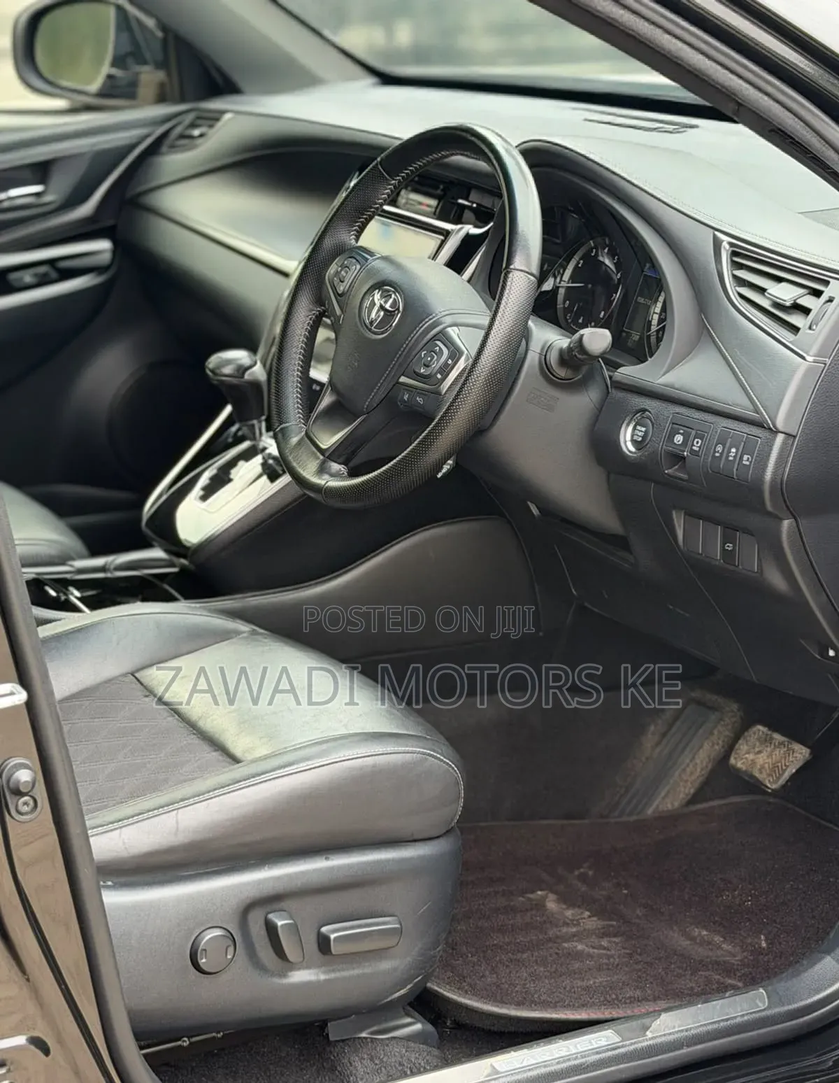 Toyota Harrier 2.0 2019 Black