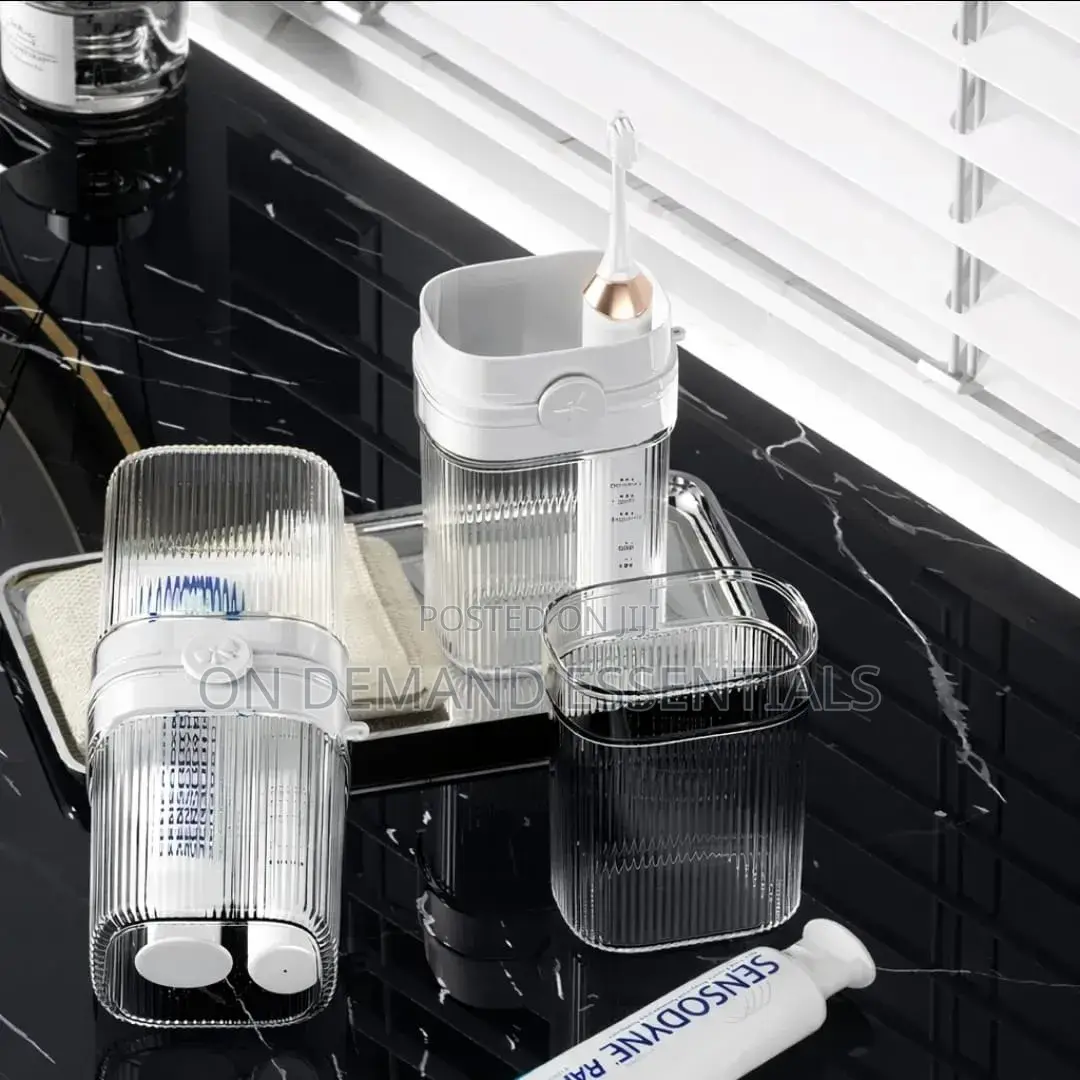 Portable Travel Toothbrush Storage Box