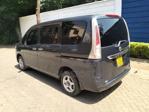 Nissan Serena 2011 Gray