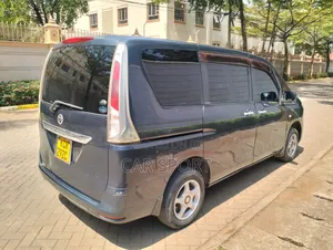 Nissan Serena 2011 Gray