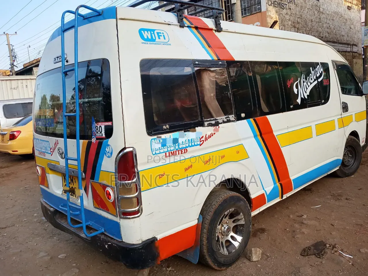 Toyota HiAce 2011 White