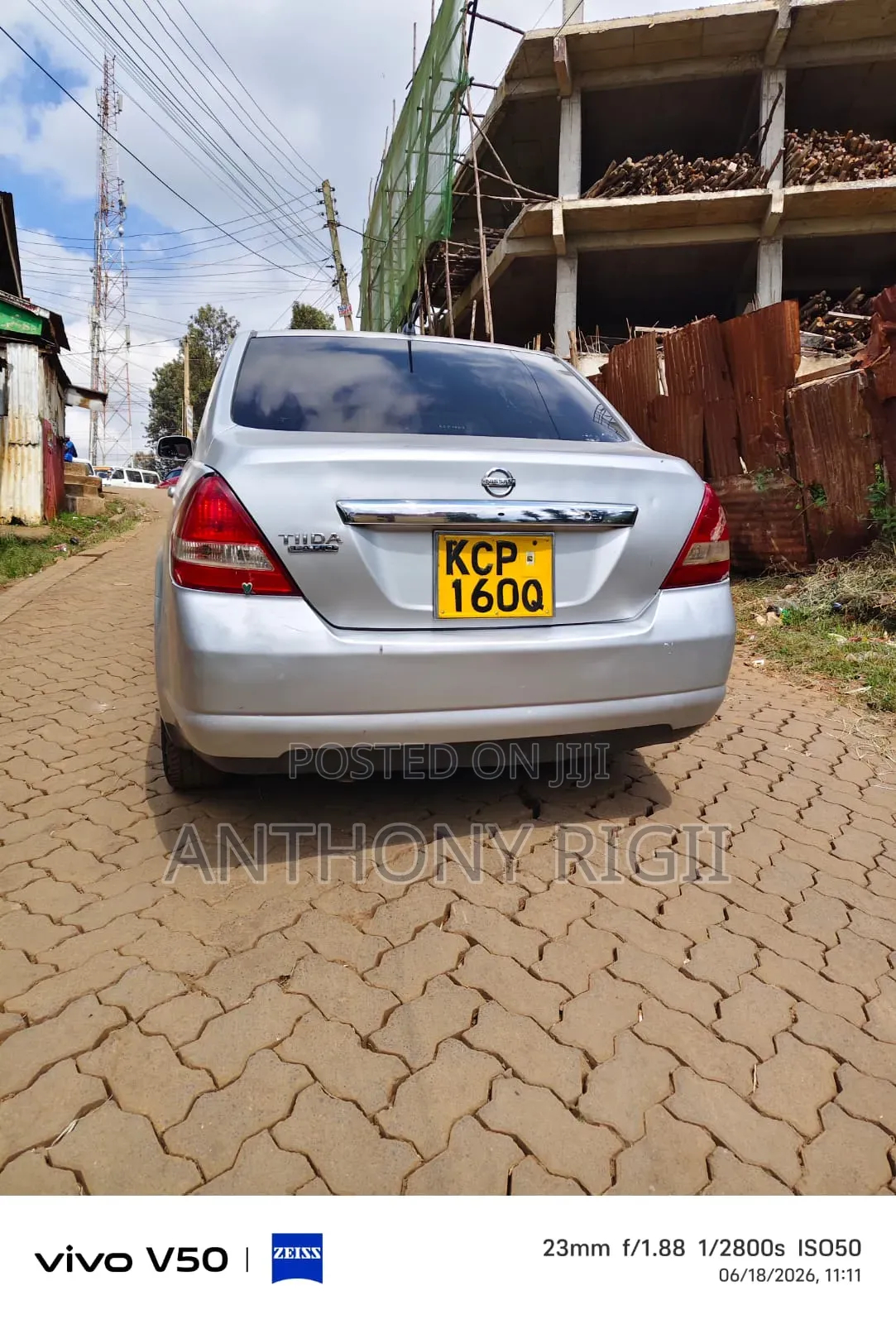 Nissan Tiida 1.5L 16V 2011 Silver