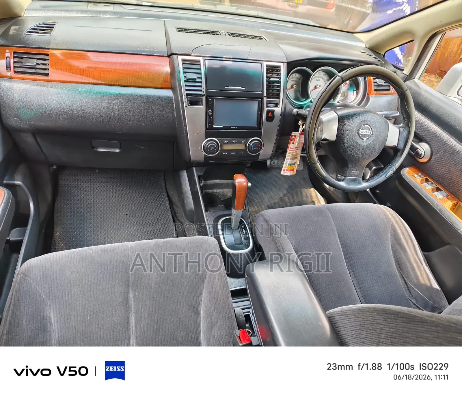 Nissan Tiida 1.5L 16V 2011 Silver