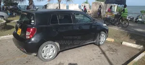 Toyota IST 2010 Black