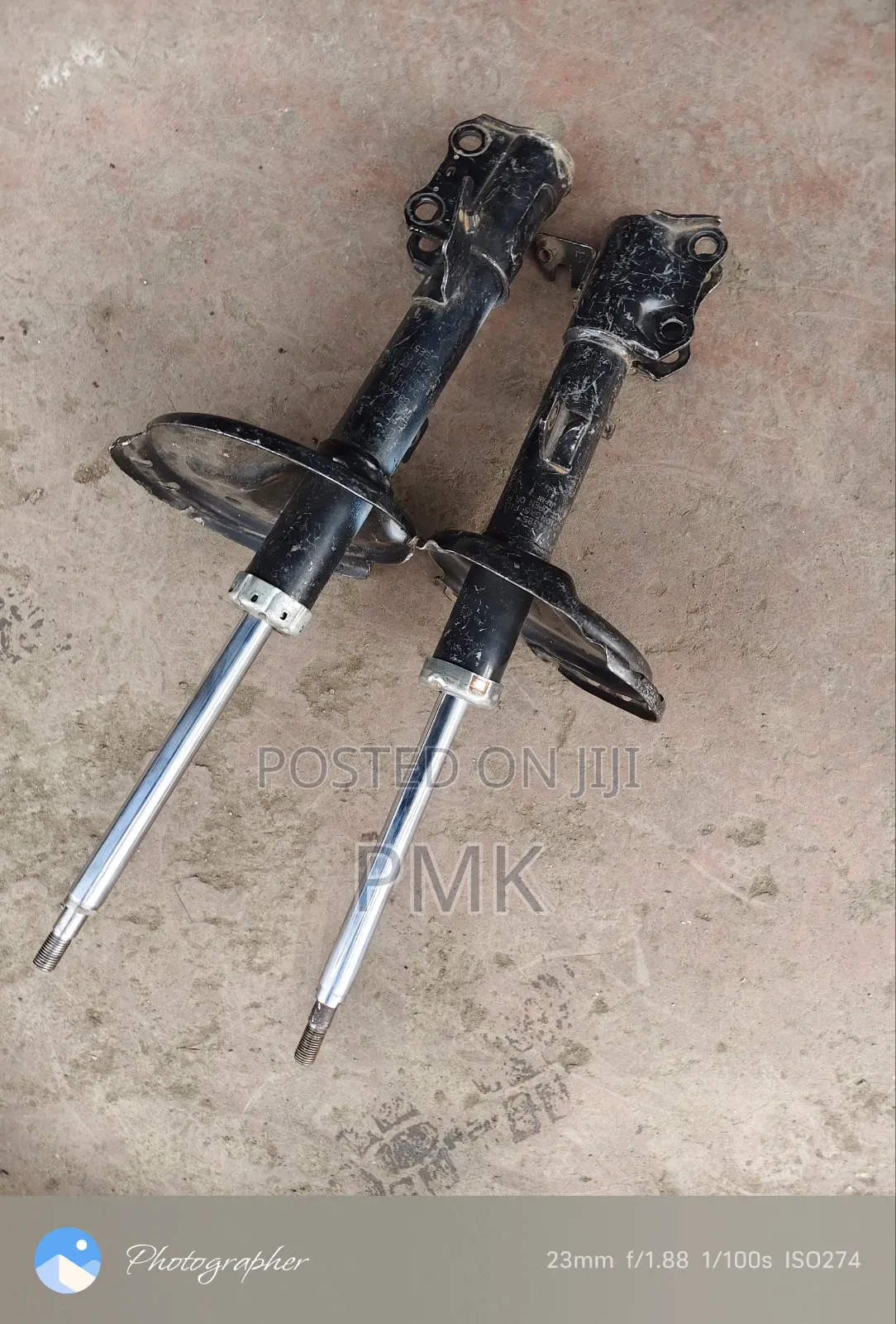 Toyota Harrier 240 Rear Shocks