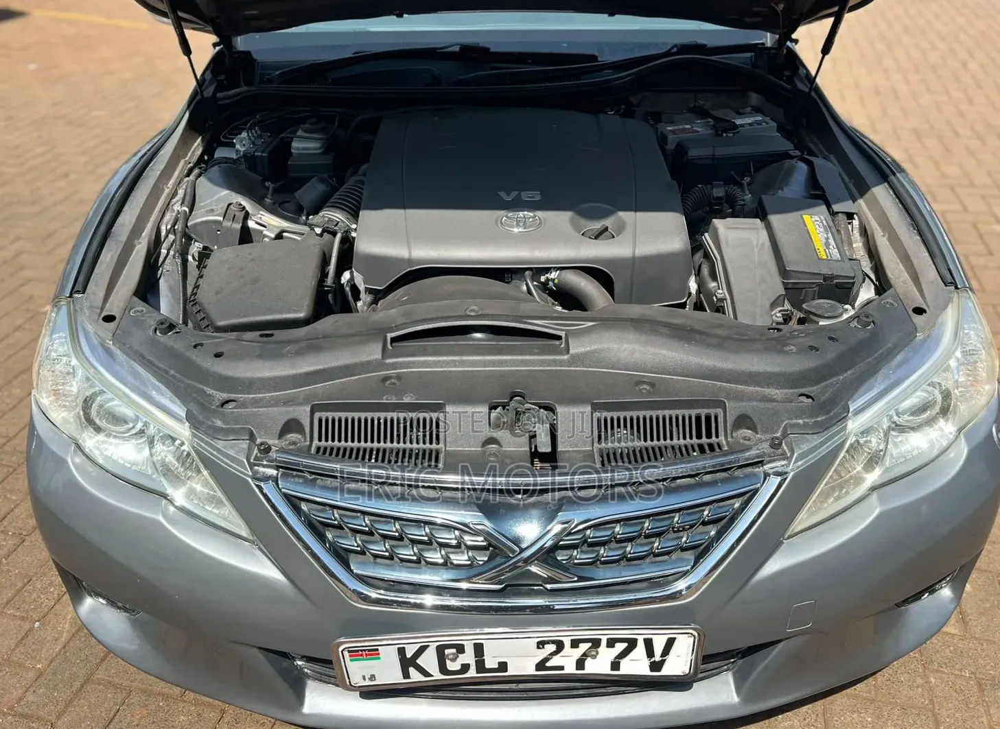 Toyota Mark X 2010 Gray