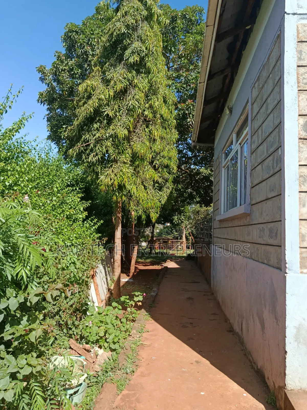 5bdrm Maisonette in Ngoingwa Kisiwani for rent