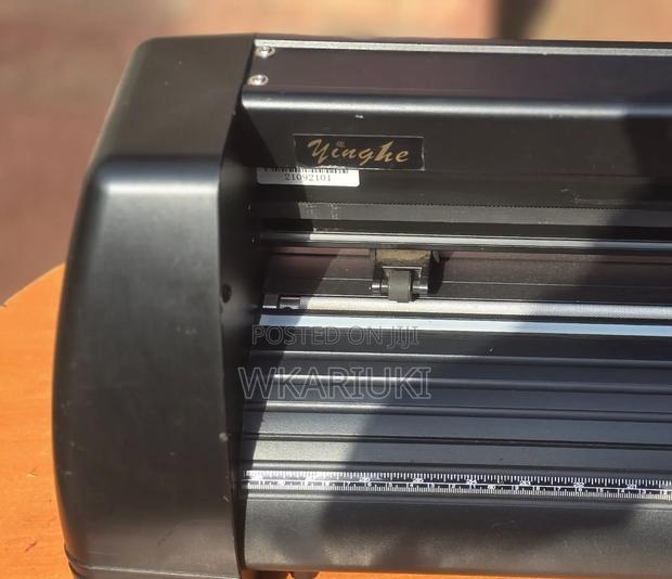 Plotter Cutter - thumbnail 2