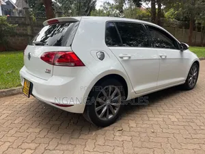 Volkswagen Golf 2014 White