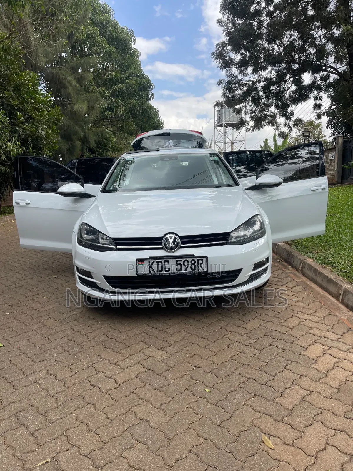 Volkswagen Golf 2014 White