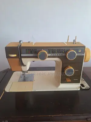 Janome Sewing Machine - Great Quality