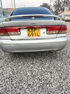 Nissan FB15 2004 Silver