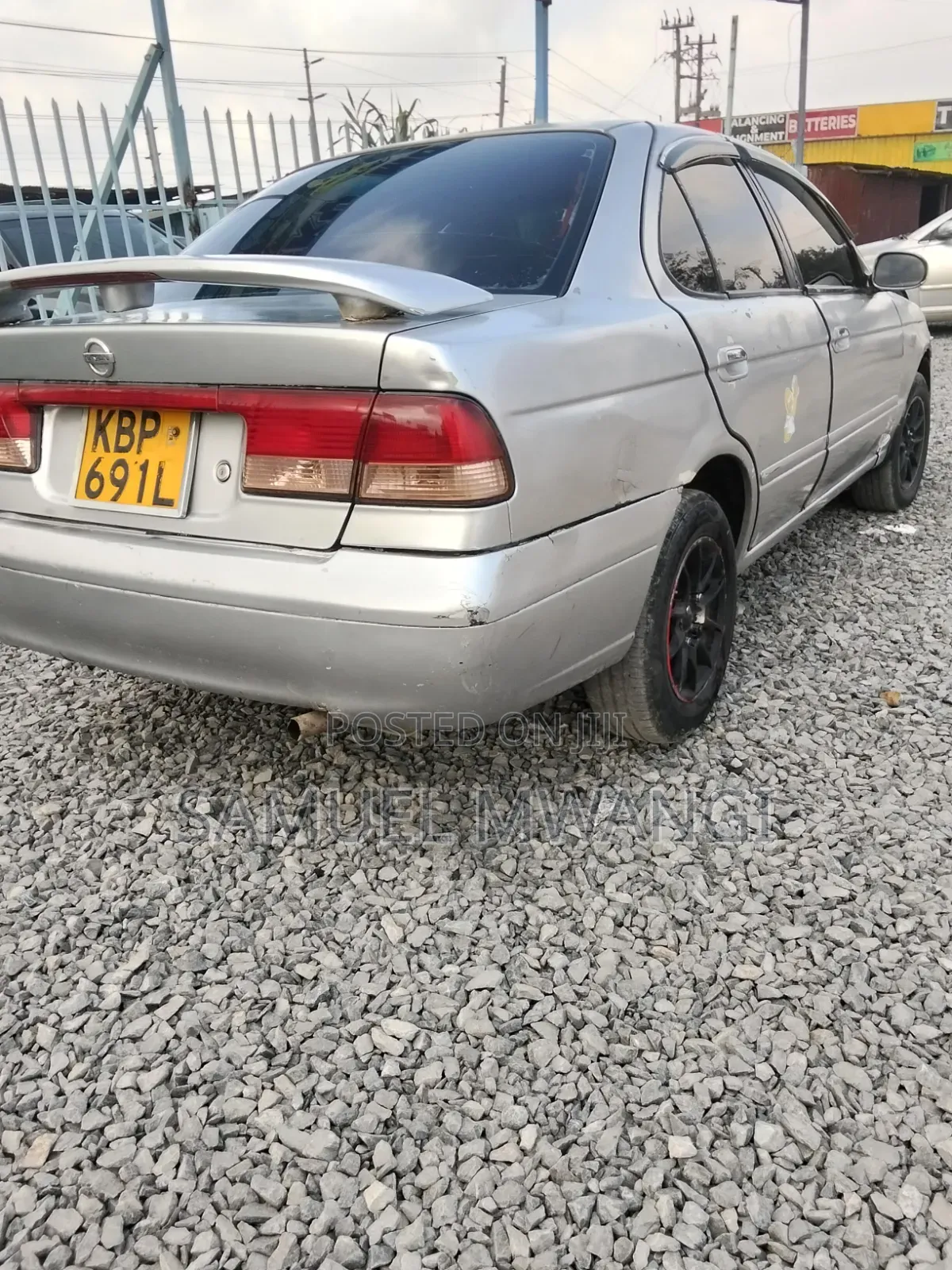 Nissan FB15 2004 Silver