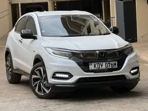 Honda Vezel 1.5 Hybrid 2WD 2020 White