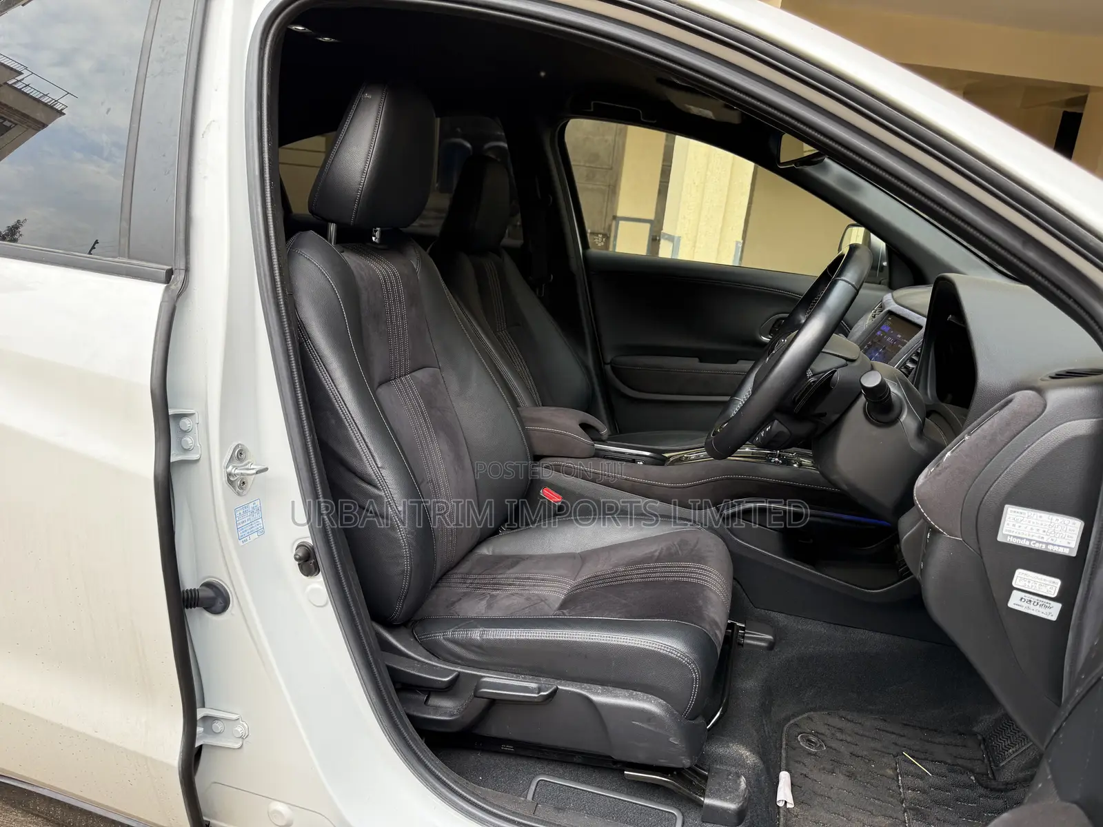 Honda Vezel 1.5 Hybrid 2WD 2020 White