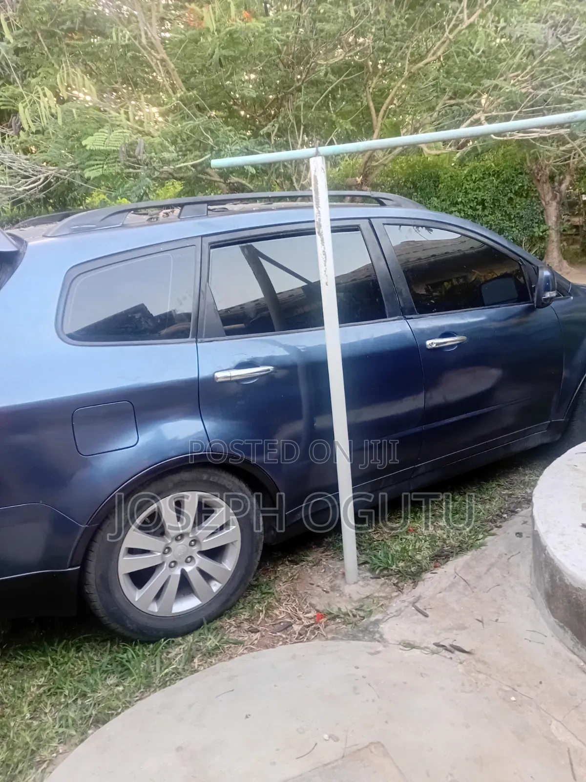 Subaru Tribeca 2010 Blue