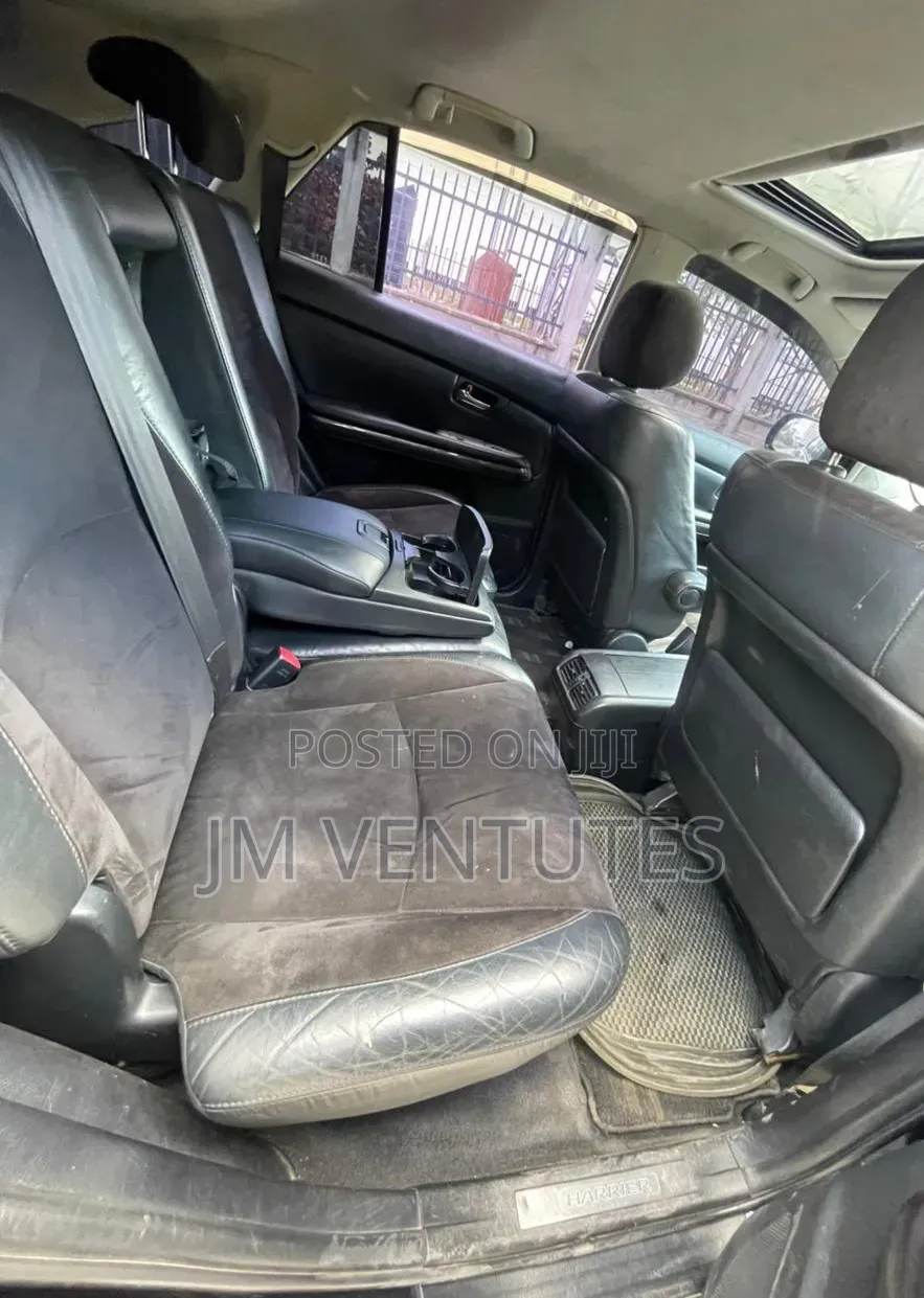 Toyota Harrier 2010 Black