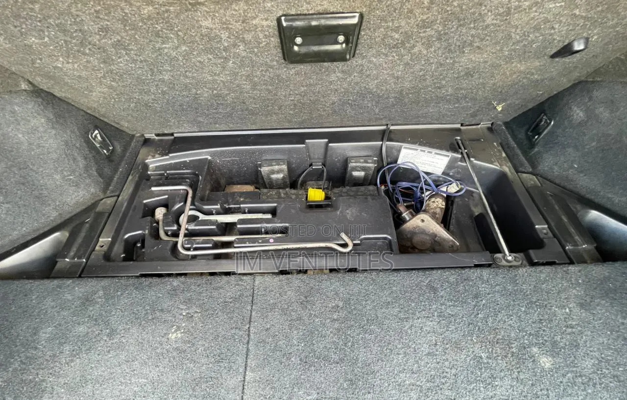 Toyota Harrier 2010 Black