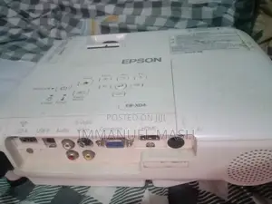 Used Epson EB-X04 XGA for Sale Good Condition Kisii