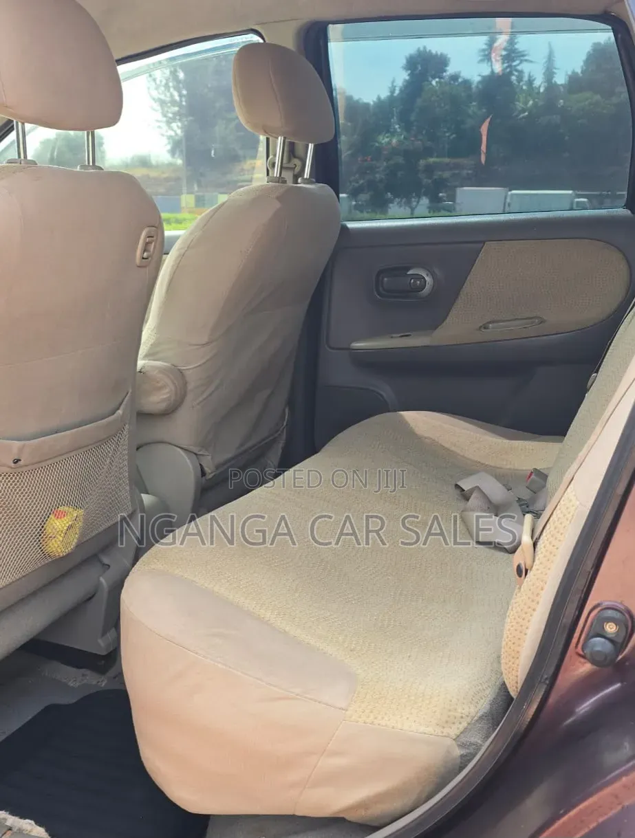 Nissan Note 2011 Maroon