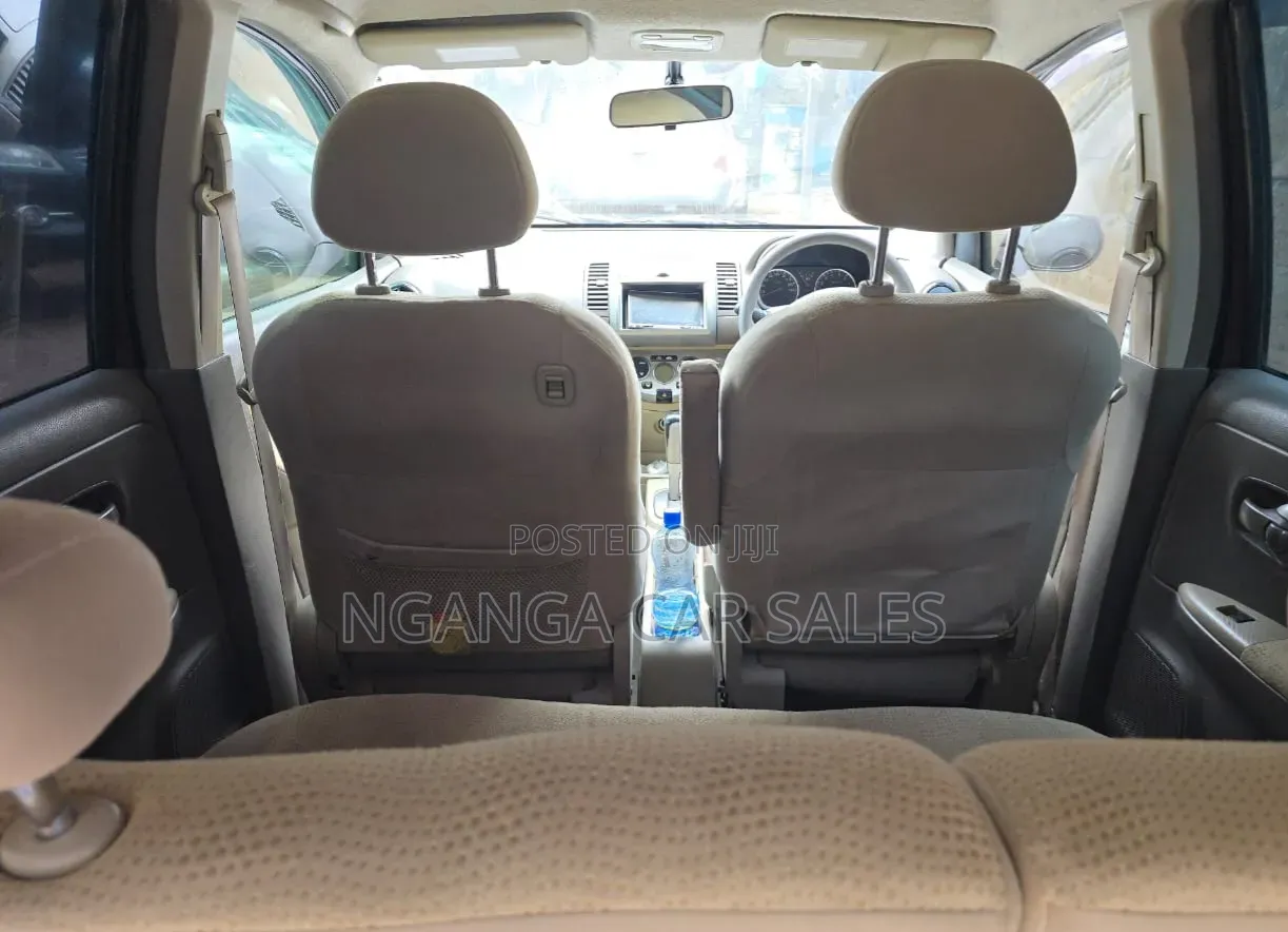 Nissan Note 2011 Maroon
