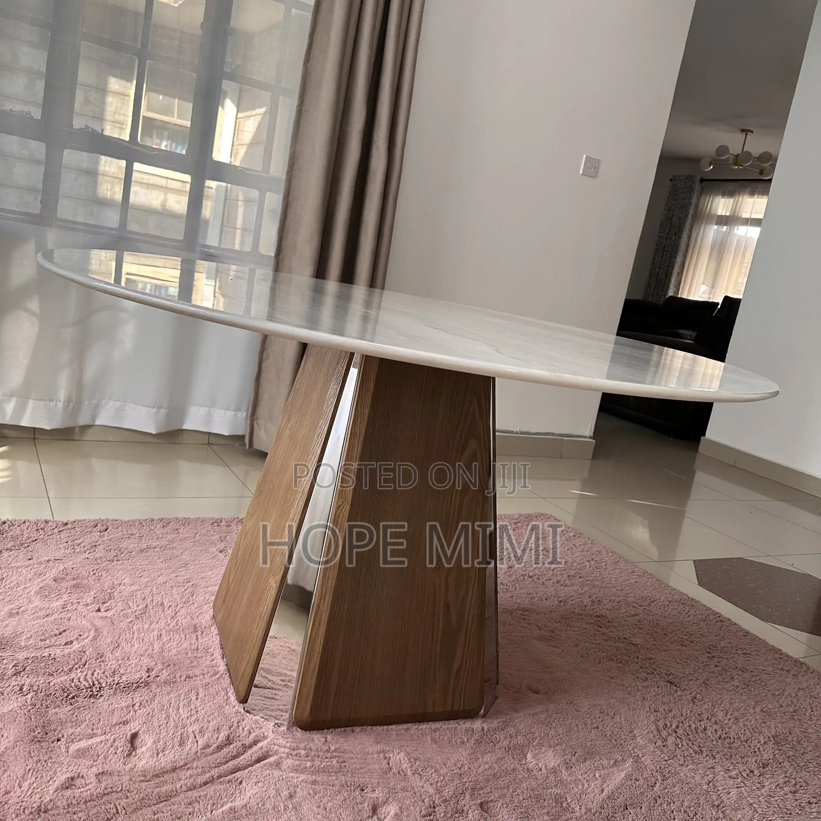 Unique Majestic Pure Marble Dinning Table