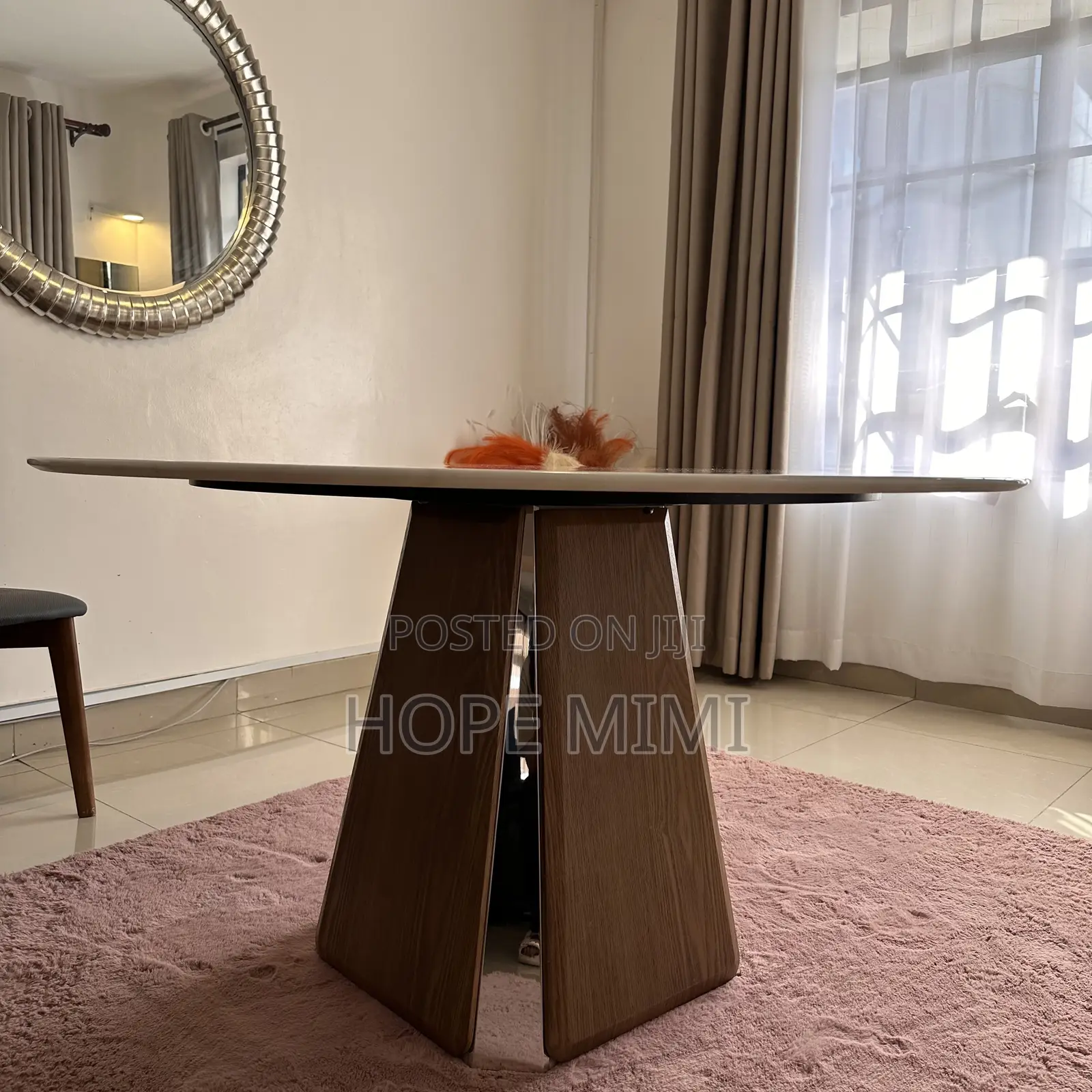 Unique Majestic Pure Marble Dinning Table