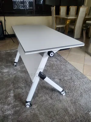 Moving Desk With Rolling Top