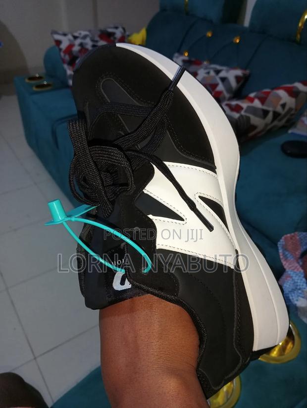 Quality Sneakers - thumbnail 2