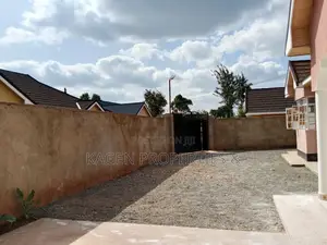 4bdrm Bungalow in Ngong CBD for sale