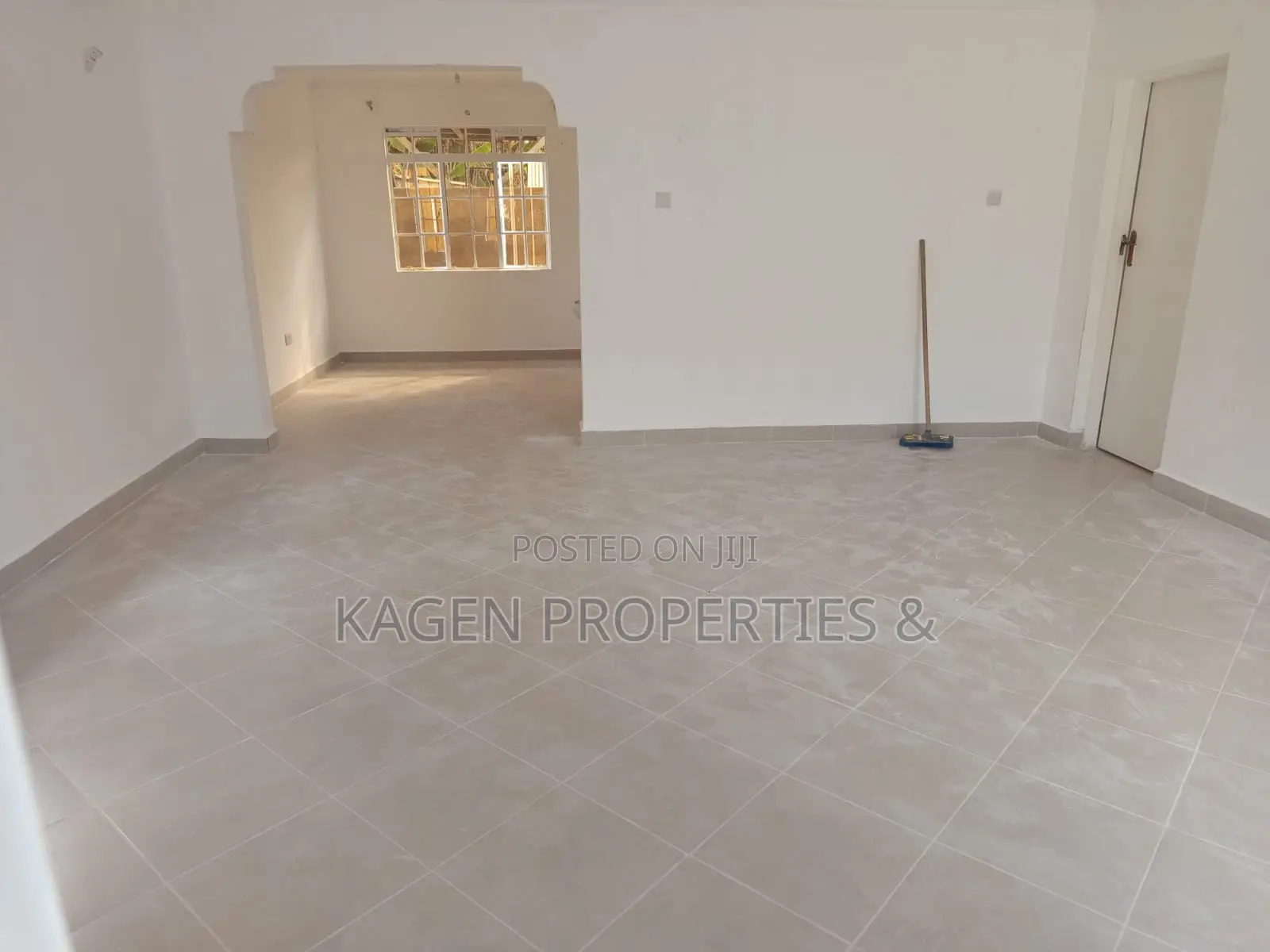 4bdrm Bungalow in Ngong CBD for sale