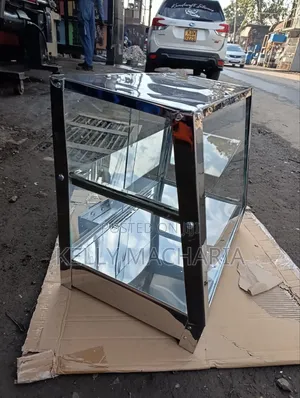 Transparent Charcoal Food Warmers Display