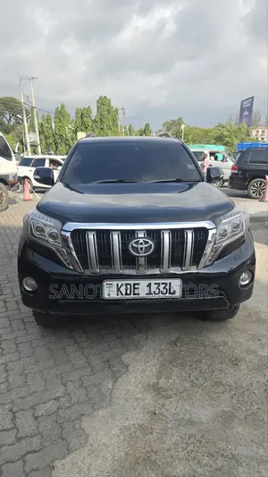 Toyota Land Cruiser Prado 2014 Black