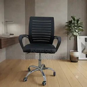 Office Chairs; Strong Mesh Office Chairs With Mid Back Support