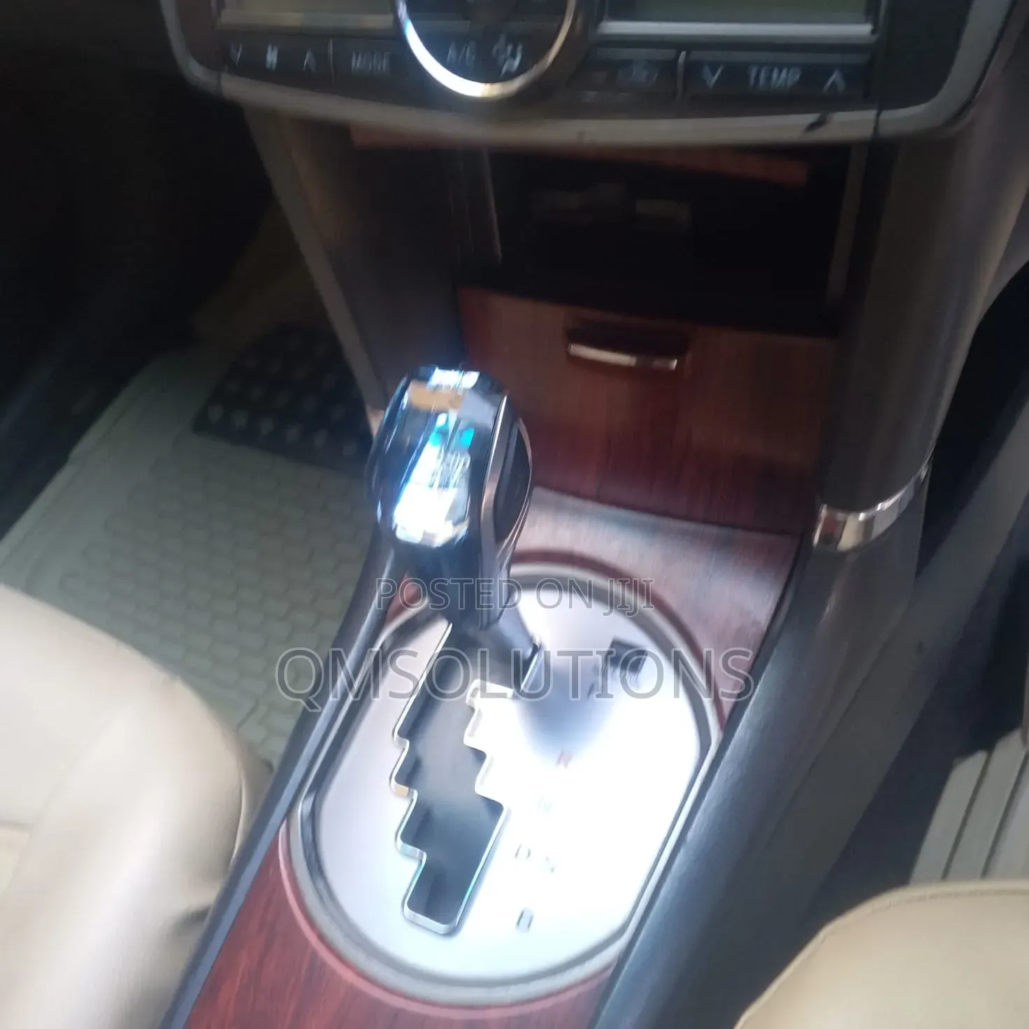 Toyota Premio 2008 Red