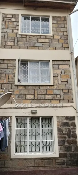 3bdrm Maisonette in Greenfields for sale
