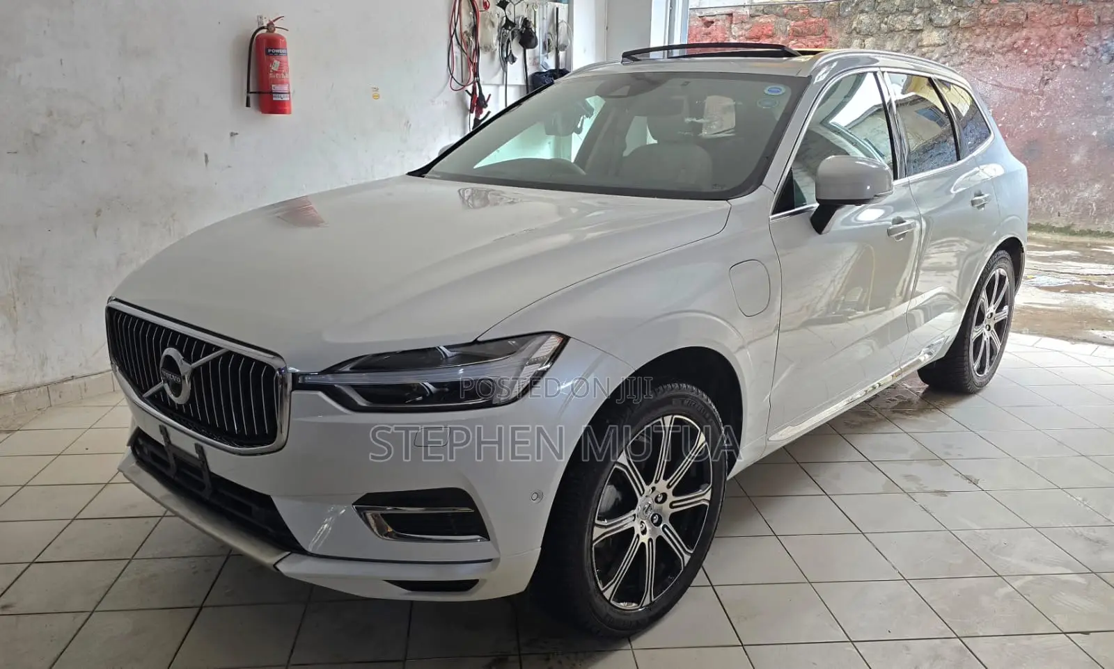 Volvo XC60 T6 Momentum AWD 2019 White