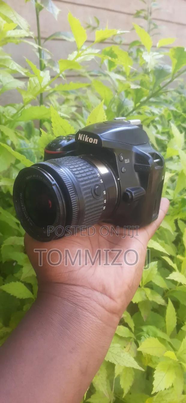 Canon D3400 - thumbnail 2