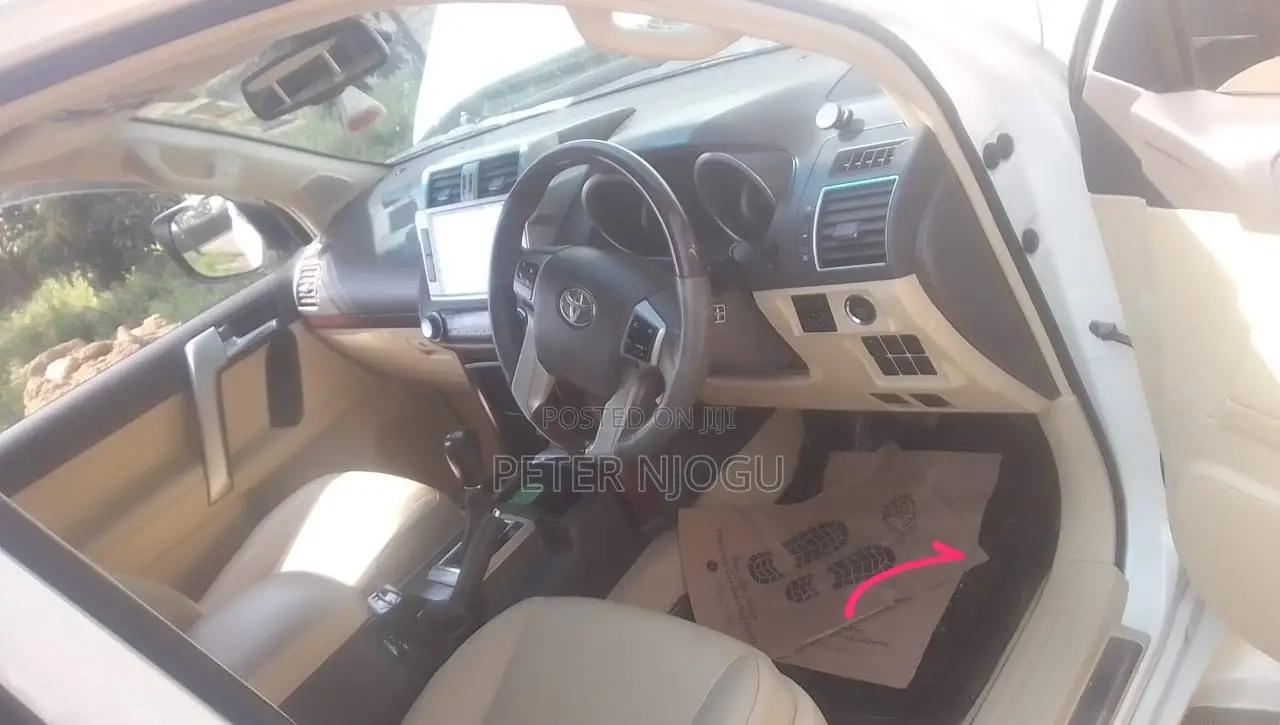 Toyota Land Cruiser Prado 2016 White