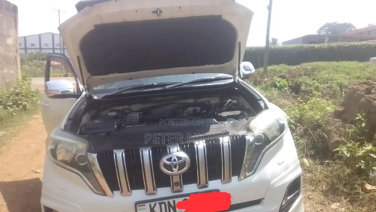 Toyota Land Cruiser Prado 2016 White