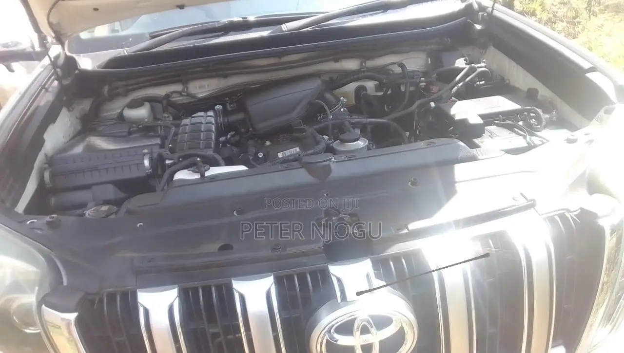 Toyota Land Cruiser Prado 2016 White