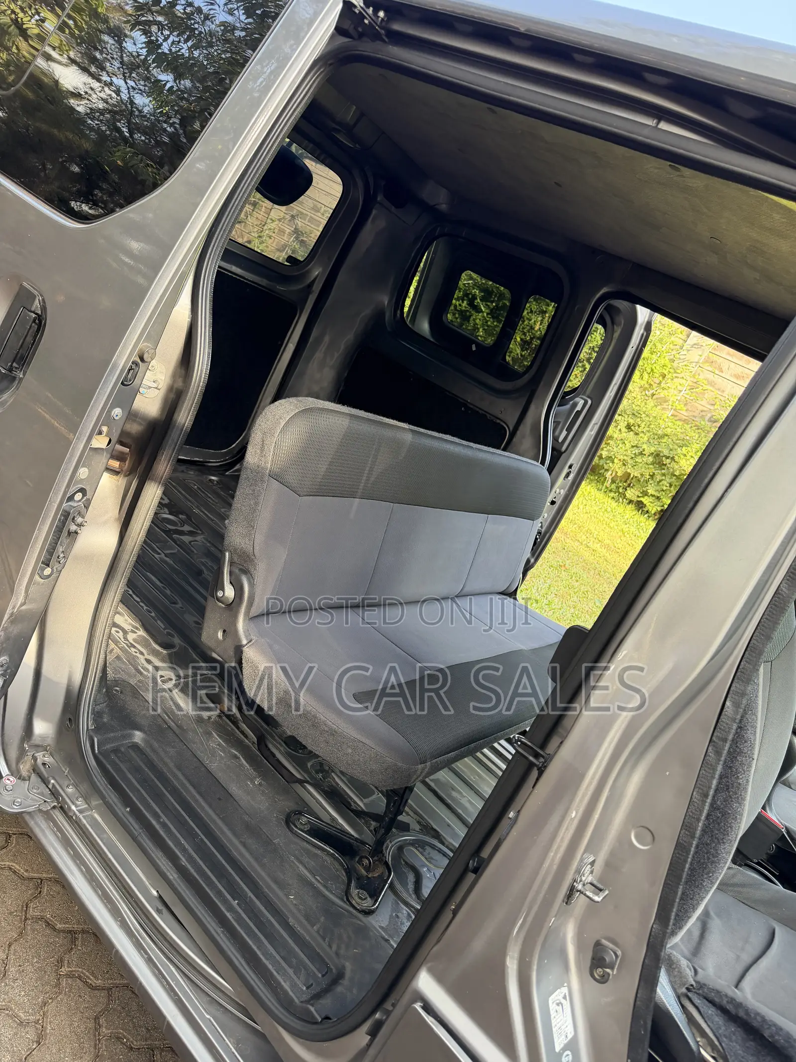 Nissan NV200 2013 Grey