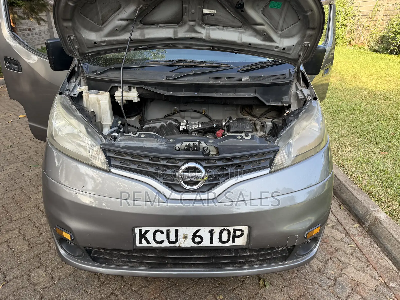 Nissan NV200 2013 Grey