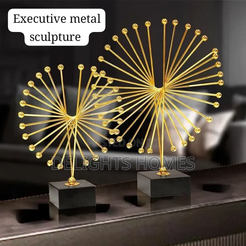 Executive Metal Abstract Spiked Sculpture _Haw