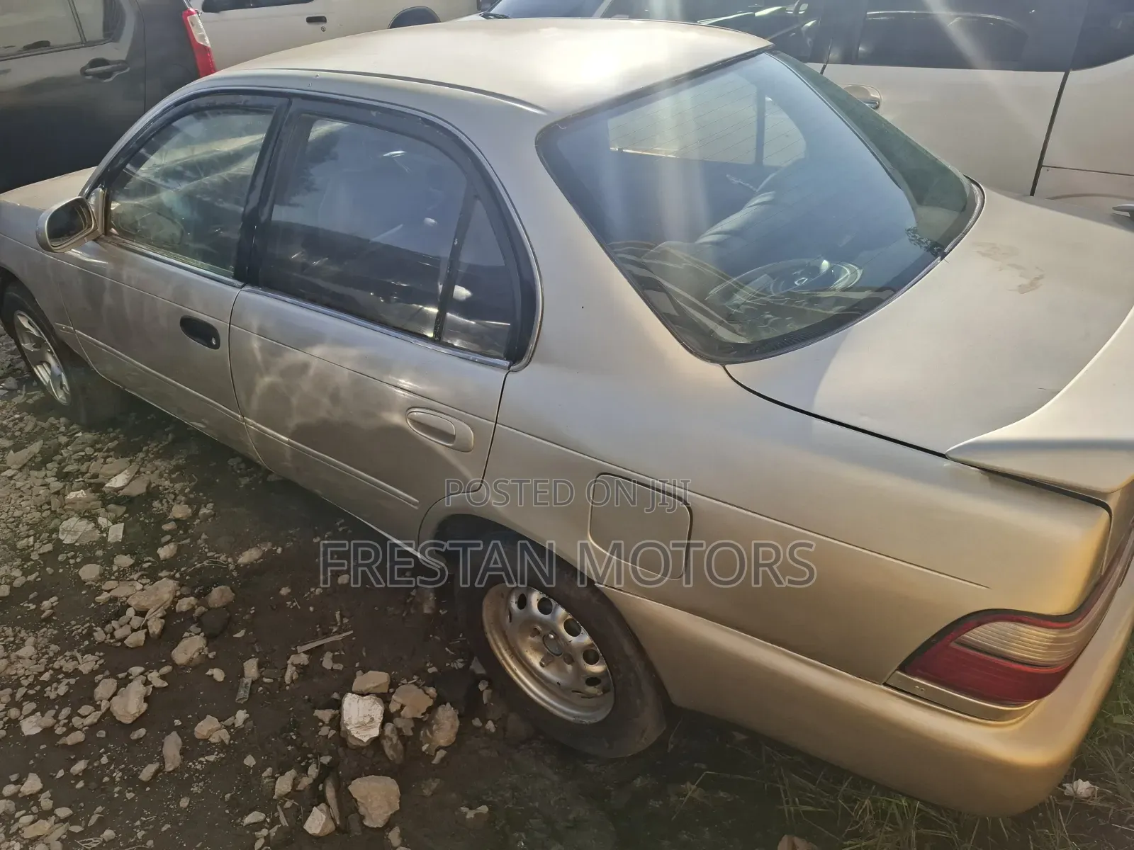 Toyota Corolla 1997 Gold