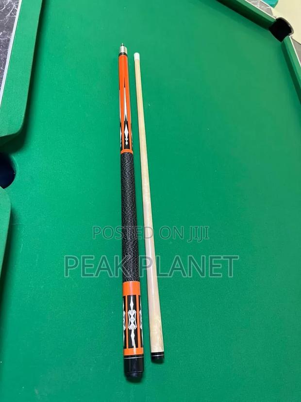 Detachable Cue Stick – Professional Pool Stick - main view