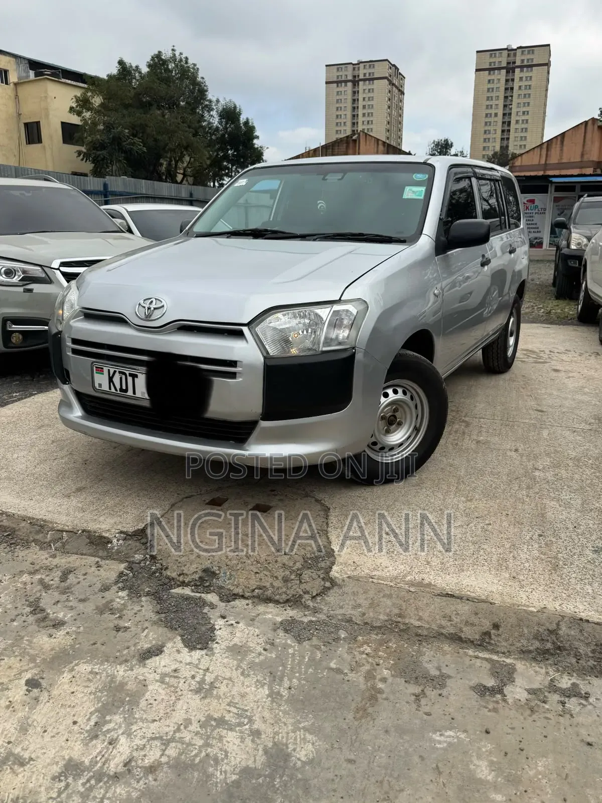 Toyota Probox 2018 Silver