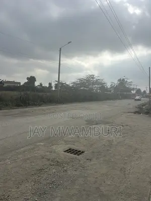 1 Acre Touching Tarmac Katani
