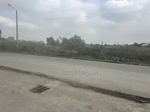 1 Acre Touching Tarmac Katani